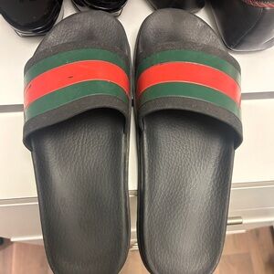 Men’s pool slides